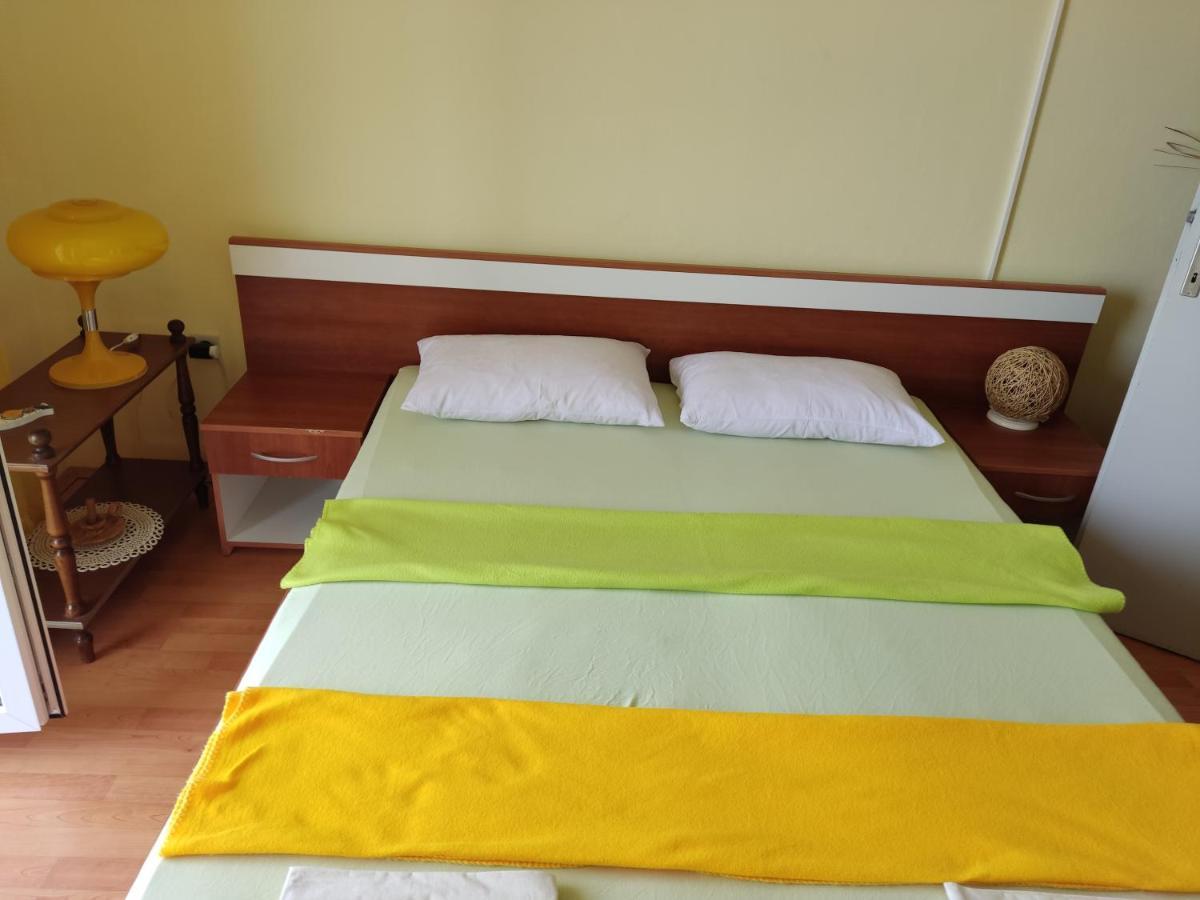 Apartment Varga สเวติยูไร ภายนอก รูปภาพ